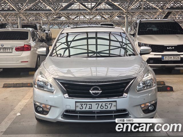 Nissan Altima 2015
