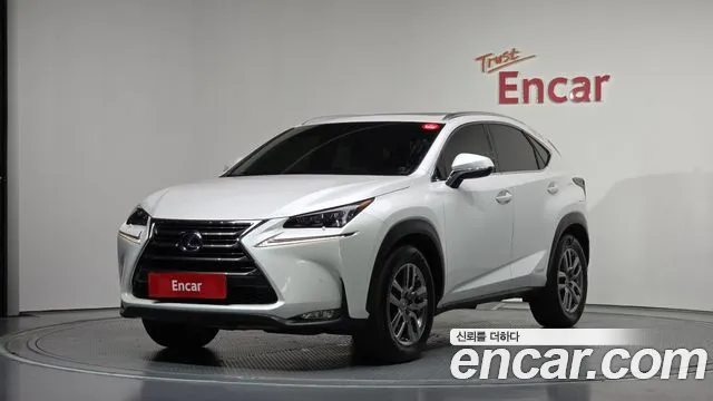Lexus NX 2015
