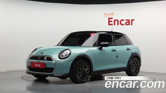 MINI Cooper 2024
