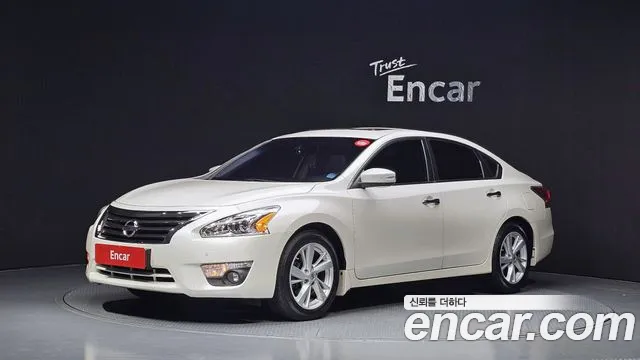 Nissan Altima 2015