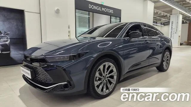 Toyota Crown 2025