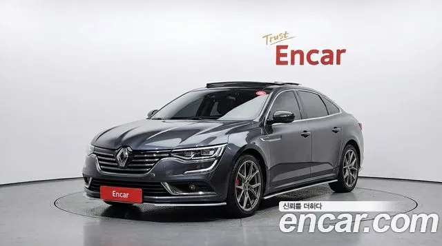 Renault SM6 2016