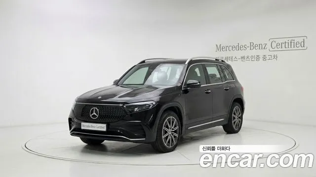 Mercedes-Benz EQB 2025