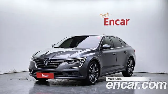 Renault SM6 2016