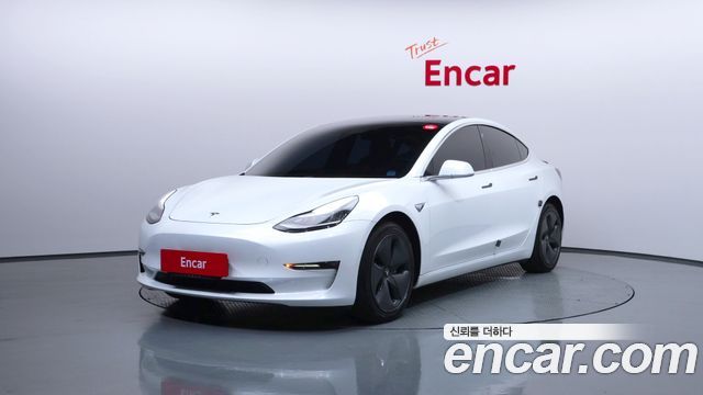Tesla Model 3 2020