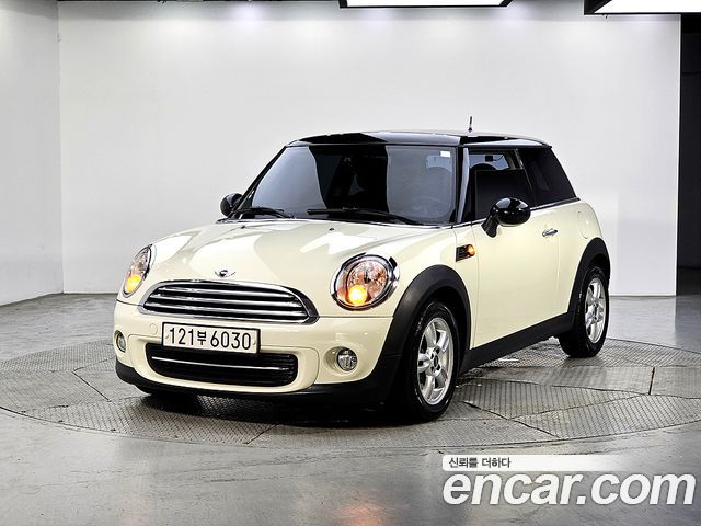 MINI Cooper 2011
