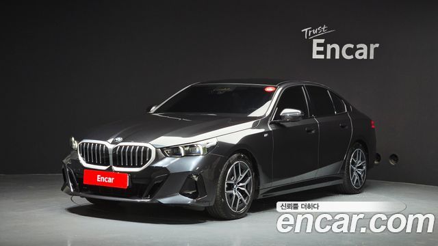 BMW 5 (G60) 2025