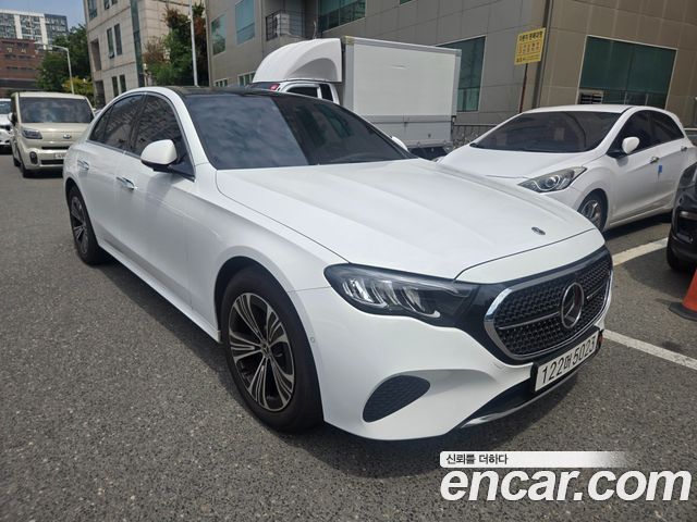 Mercedes-Benz E- W214 2025