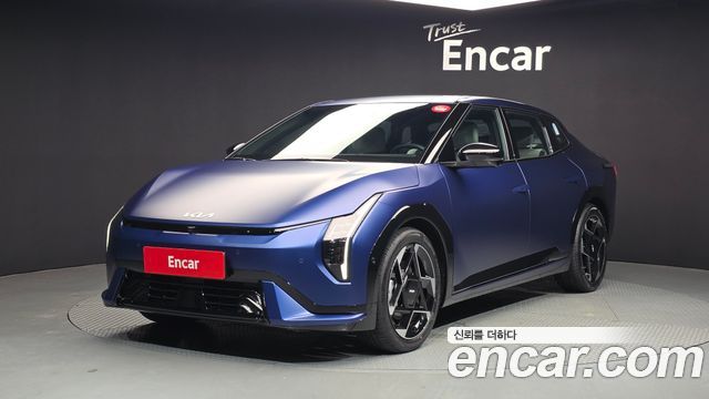 Kia EV4 2025