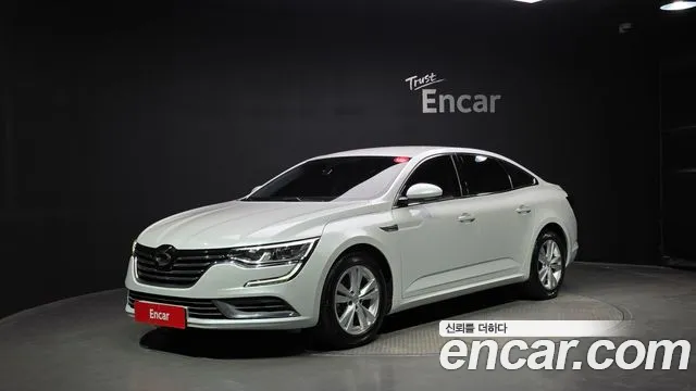 Renault SM6 2016