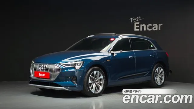 Audi e-tron 2020