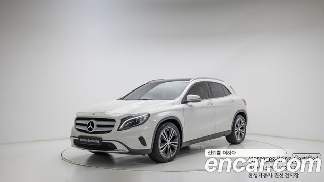 Mercedes-Benz GLA- X156 2016