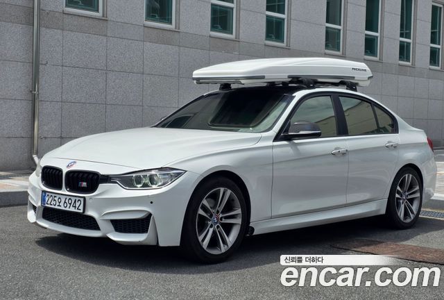 BMW 3-Series 2012
