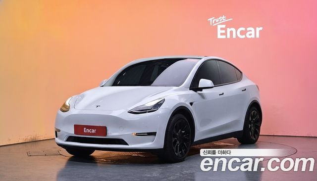 Tesla Y 2021