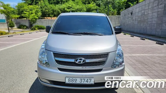 Hyundai Starex 2012