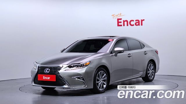 Lexus ES 2017