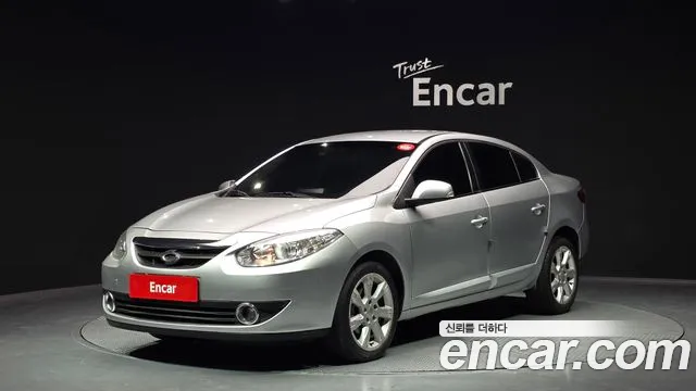 Renault SM3 2010