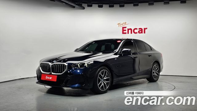 BMW 5 (G60) 2025
