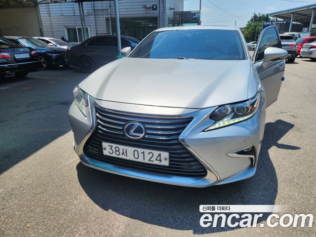 Lexus ES 2015