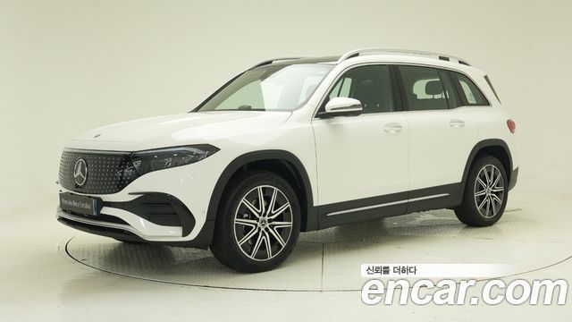 Mercedes-Benz EQB 2025