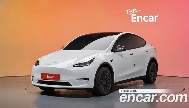Tesla Y 2022