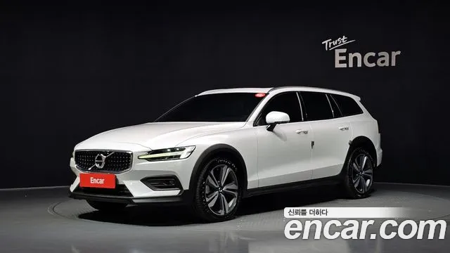 Volvo V60 2021