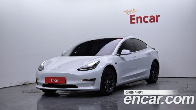 Tesla Model 3 2020