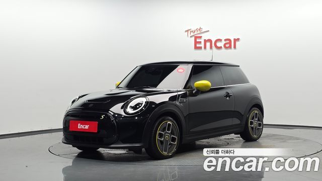 MINI Cooper 2023