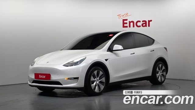 Tesla Y 2021