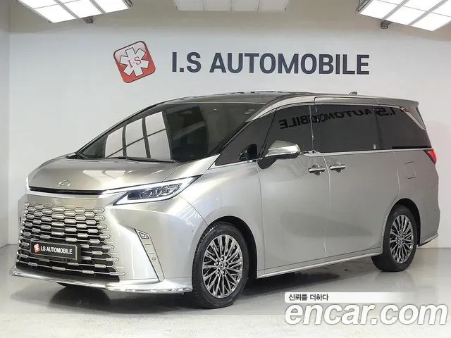 Lexus LM 2024
