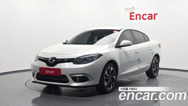 Renault SM3 2015