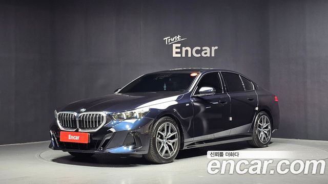 BMW 5 (G60) 2025