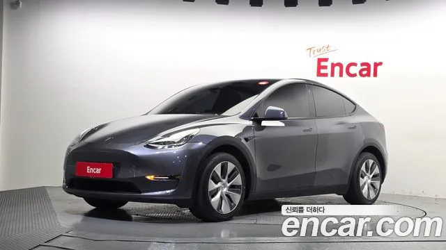 Tesla Model Y 2022