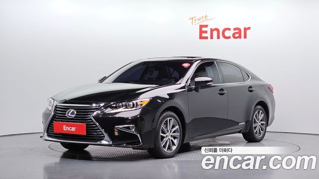 Lexus ES 2018