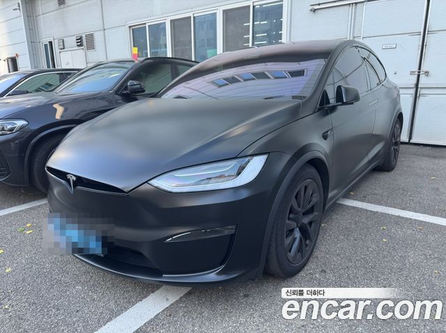 Tesla X 2023