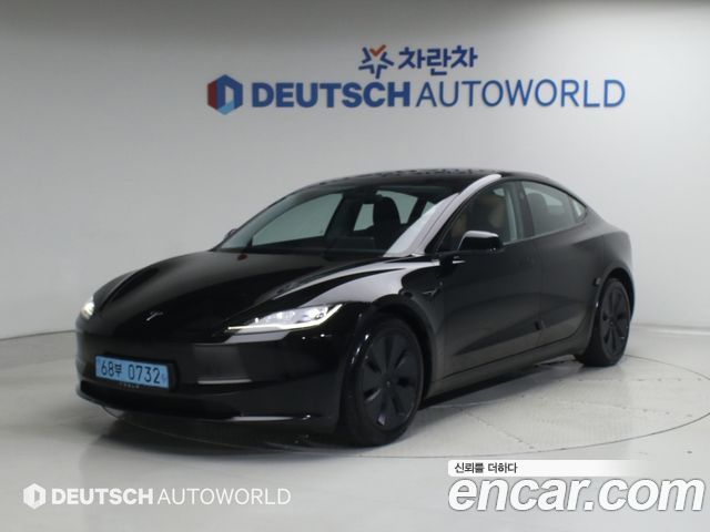 Tesla 3 2024