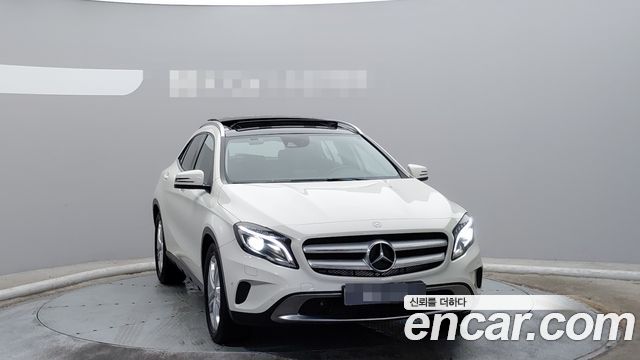 Mercedes-Benz GLA- X156 2016