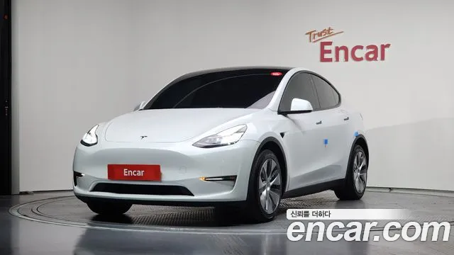 Tesla Model Y 2022