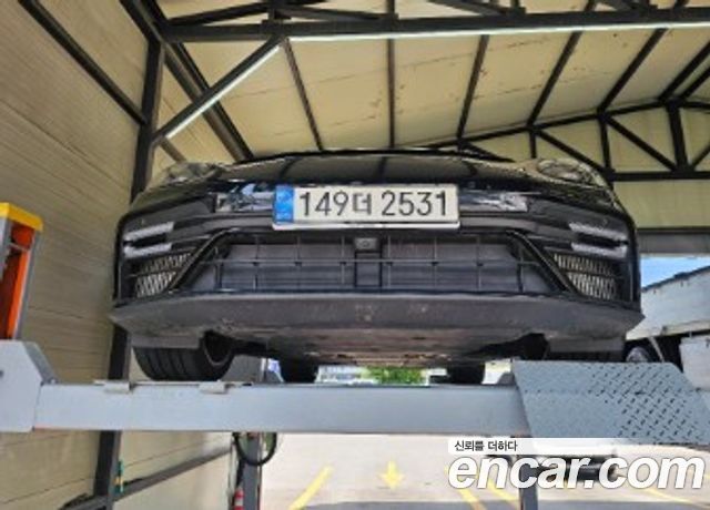 Porsche (971) 2022