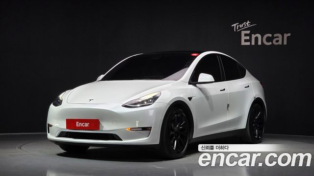 Tesla Y 2022