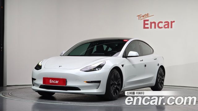Tesla Model 3 2021