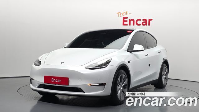 Tesla Model Y 2022
