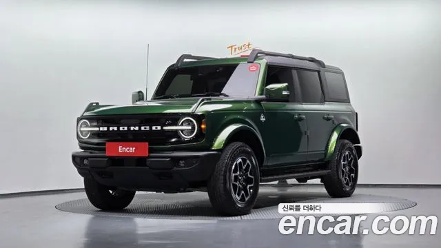 Ford Bronco 2023