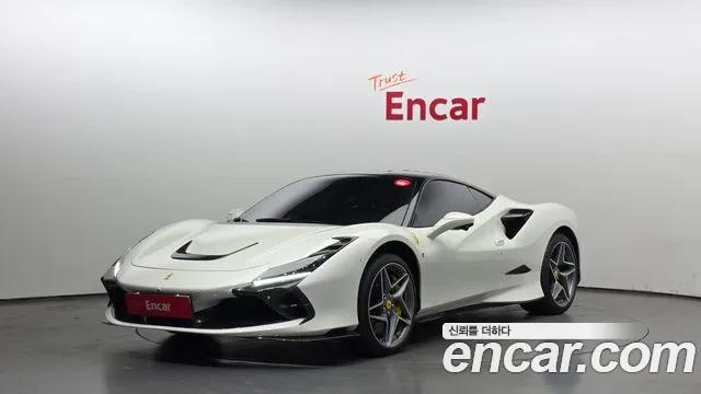 Ferrari F8 2020