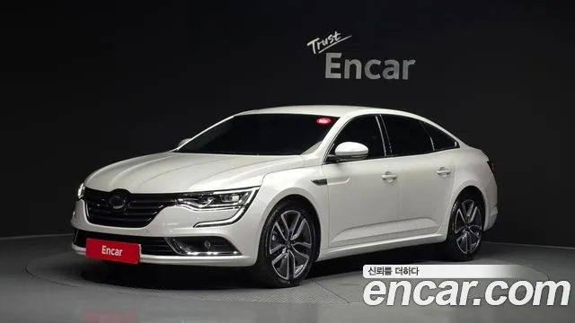 Renault SM6 2016
