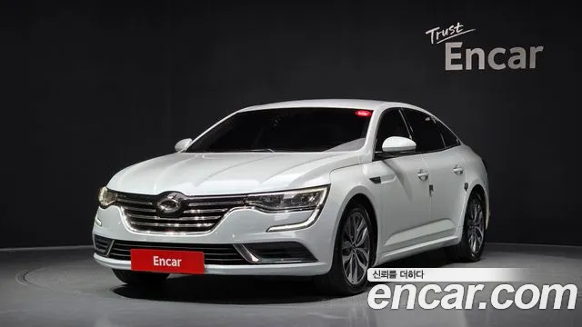 Renault SM6 2016