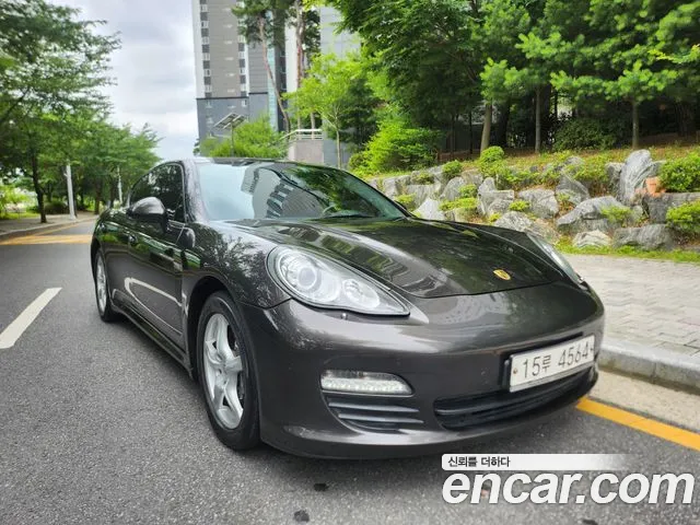 Porsche Panamera 2011