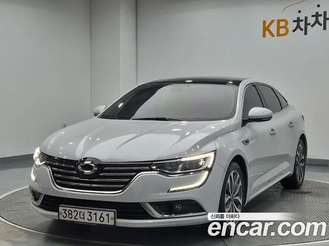 Renault SM6 2016