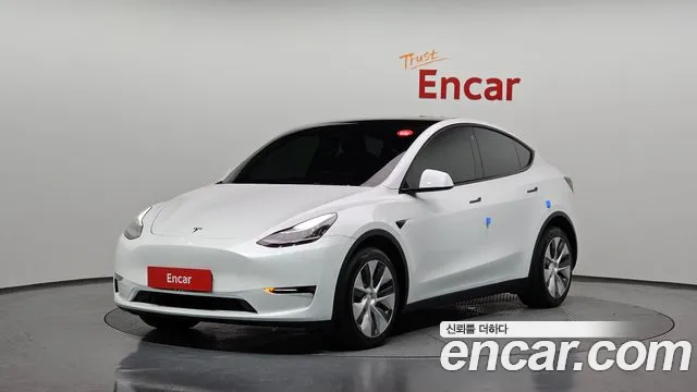 Tesla Model Y 2022
