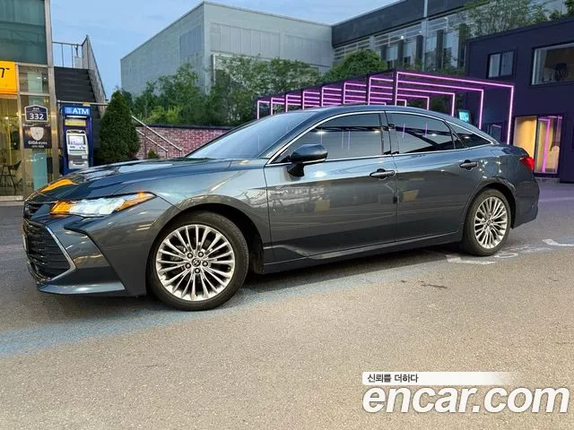 Toyota Avalon 2021
